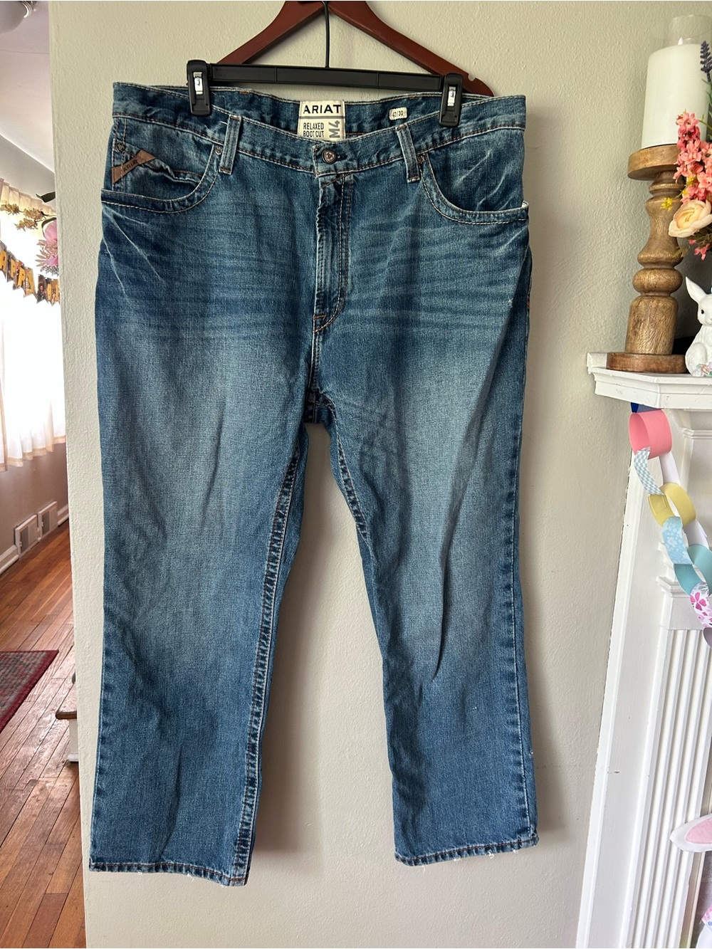Ariat M4 Scoundrel Relaxed Boot Cut Jeans Mens 42x30 Medium Wash